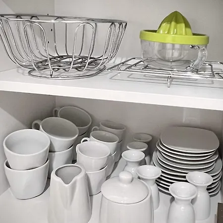 Penthouse Wolkenplatz 55 Qm -- Grosse Dachterrasse, Kostenfrei Garage Und Wlan, Ebk, Smart Tv, Haltestelle Stadtbahn 100 Meter -- Perfekt Fuer Geschaeftsreisende Und Familien Apartamento