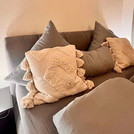 Lejlighed Penthouse Wolkenplatz 55 Qm -- Grosse Dachterrasse, Kostenfrei Garage Und Wlan, Ebk, Smart Tv, Haltestelle Stadtbahn 100 Meter -- Perfekt Fuer Geschaeftsreisende Und Familien Hannover