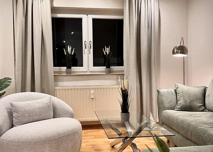 Penthouse Wolkenplatz 55 Qm -- Grosse Dachterrasse, Kostenfrei Garage Und Wlan, Ebk, Smart Tv, Haltestelle Stadtbahn 100 Meter -- Perfekt Fuer Geschaeftsreisende Und Familien *