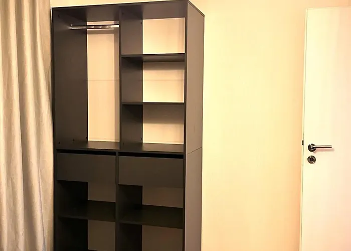 شقة Penthouse Wolkenplatz 55 Qm -- Grosse Dachterrasse, Kostenfrei Garage Und Wlan, Ebk, Smart Tv, Haltestelle Stadtbahn 100 Meter -- Perfekt Fuer Geschaeftsreisende Und Familien *