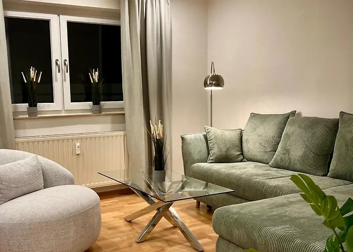 Apartment Penthouse Wolkenplatz 55 Qm -- Grosse Dachterrasse, Kostenfrei Garage Und Wlan, Ebk, Smart Tv, Haltestelle Stadtbahn 100 Meter -- Perfekt Fuer Geschaeftsreisende Und Familien *
